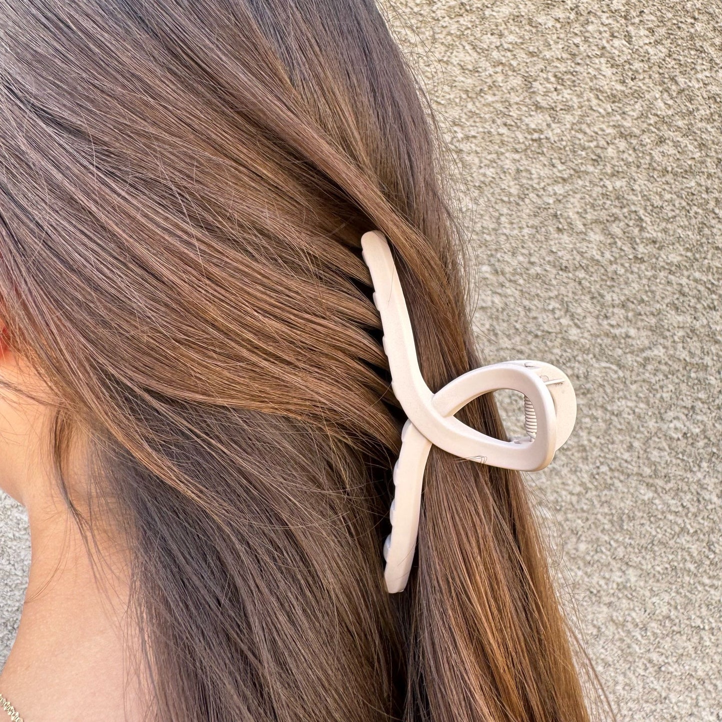 AMELIA HAIR CLIP