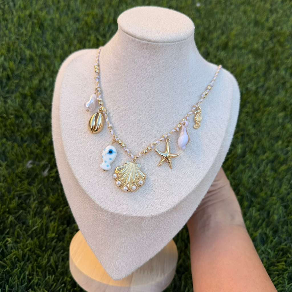 MAR BEAUTY CHARMS NECKLACE