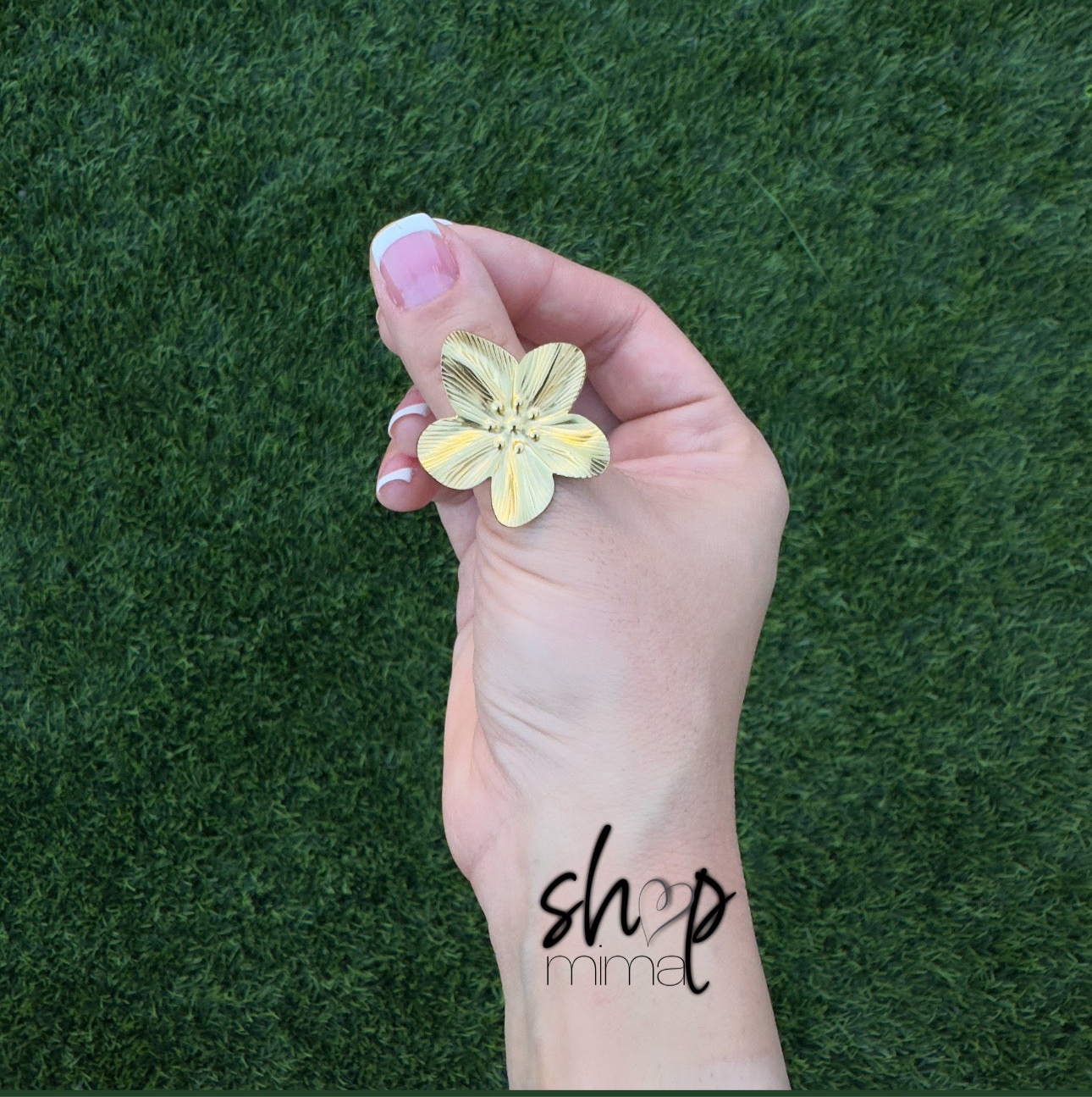 KIM FLOWER RING ADJUSTABLE
