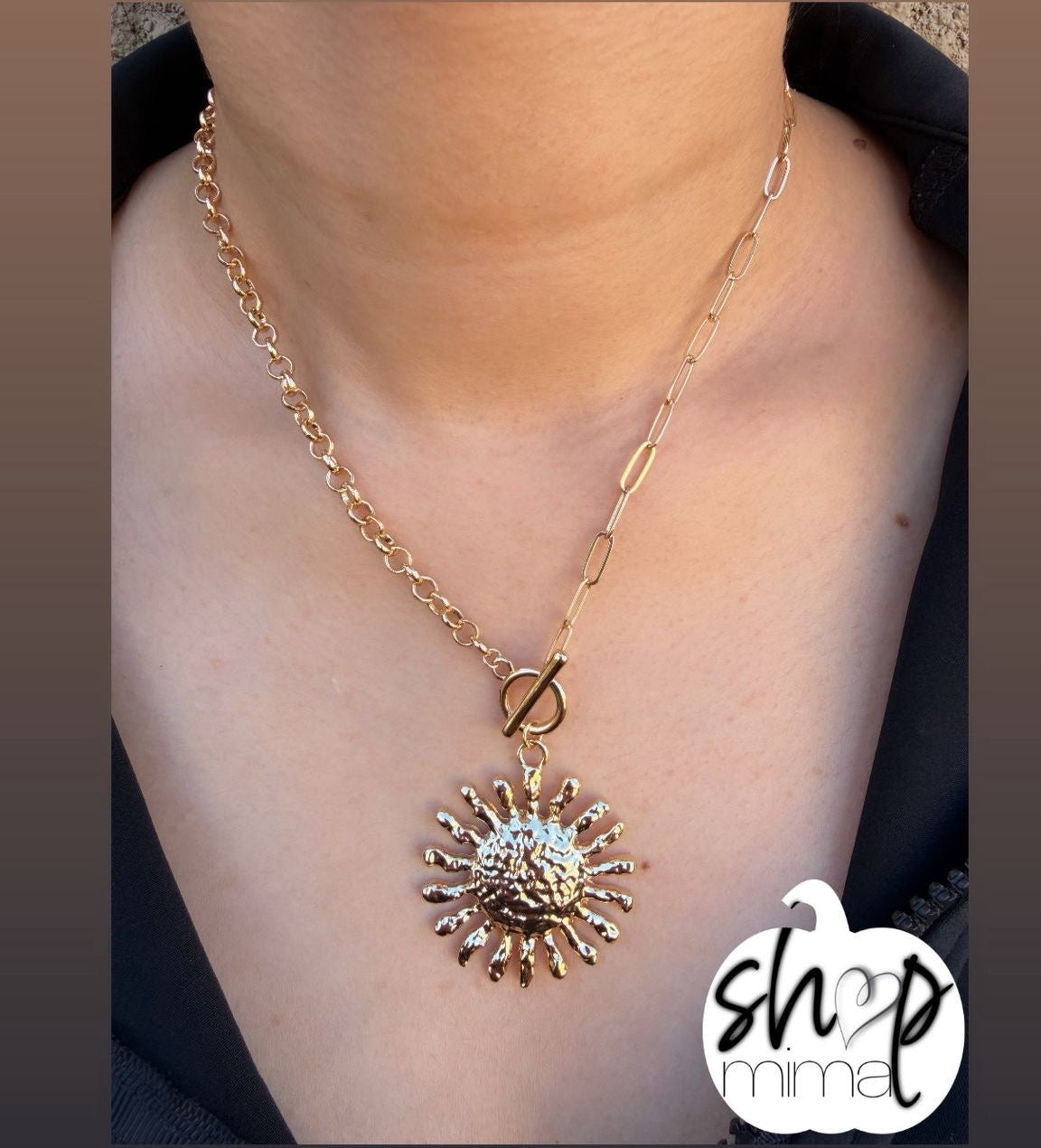 LALA CHAIN SUN NECKLACE