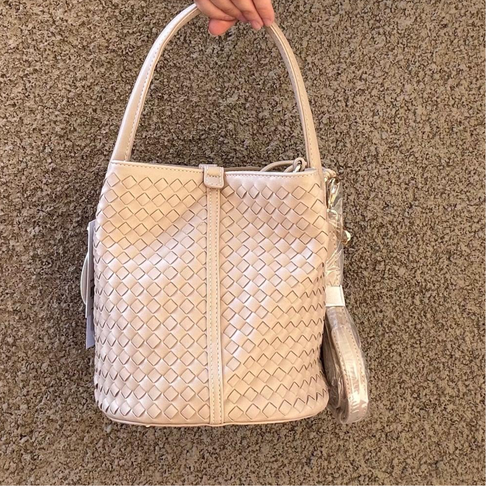 BOLIVIA BASKET HANDBAG