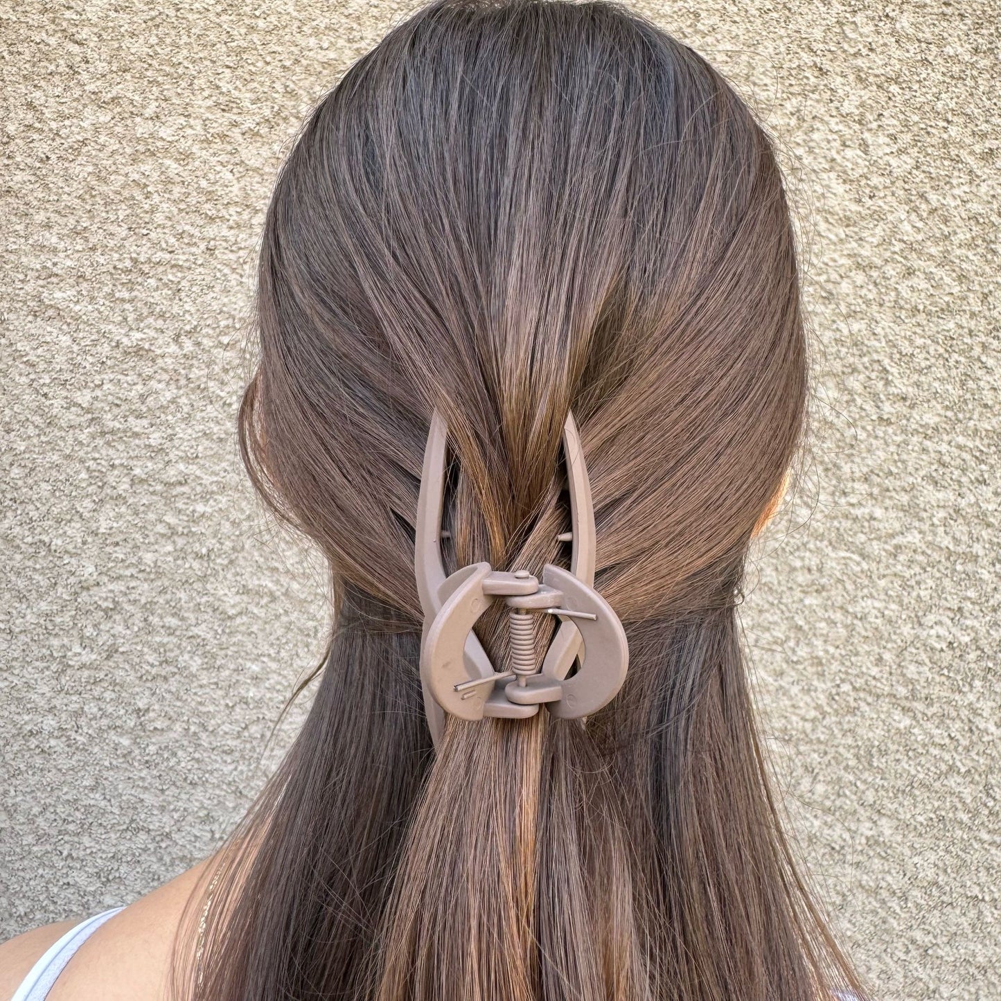 AMELIA HAIR CLIP