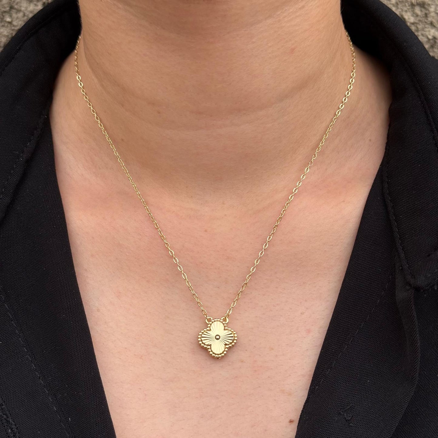 CLOVER NECKLACE