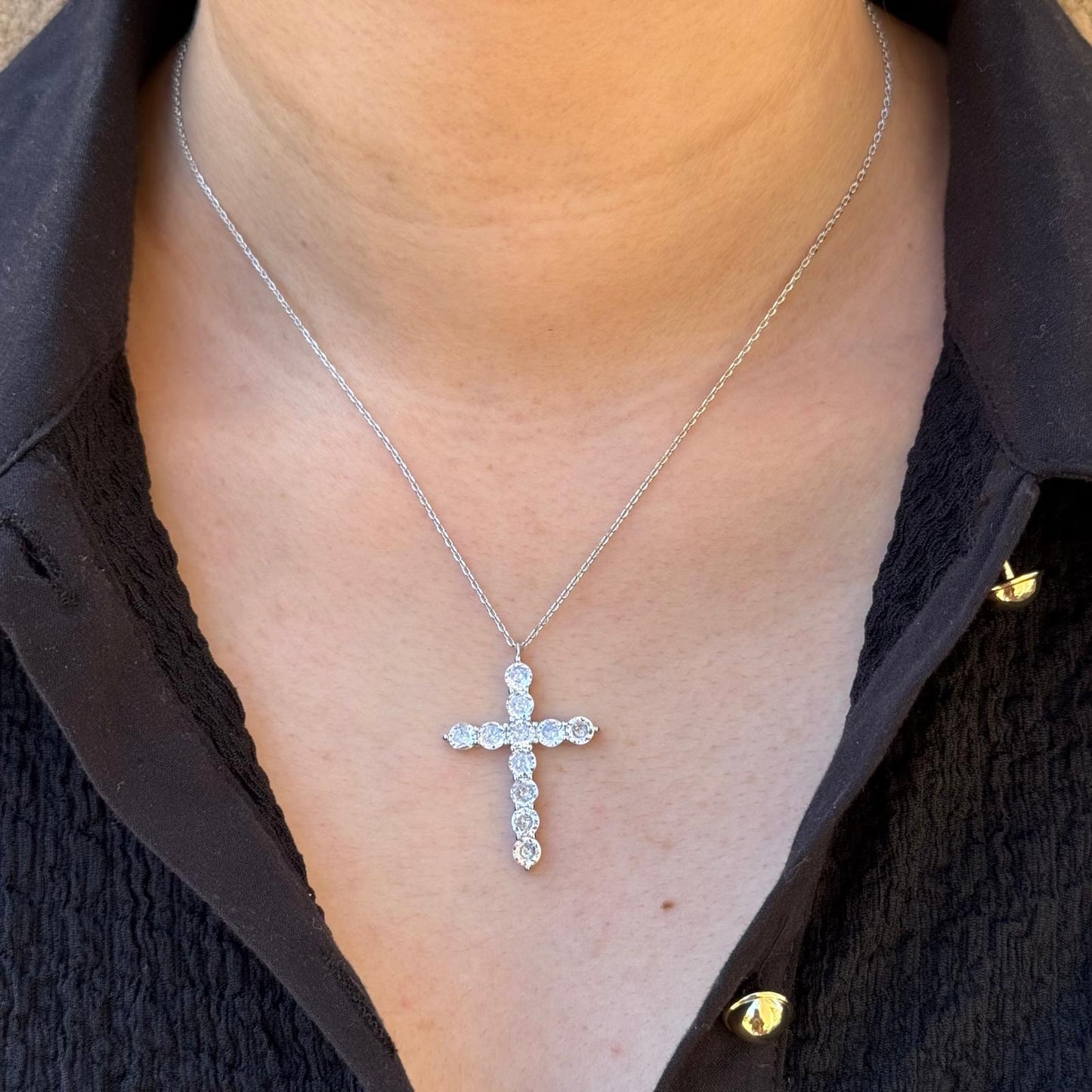 CROSS NECKLACE