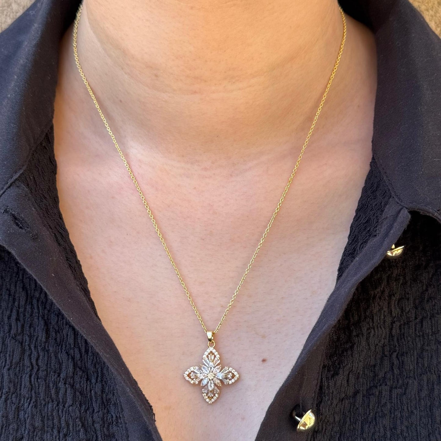 FLORA NECKLACE