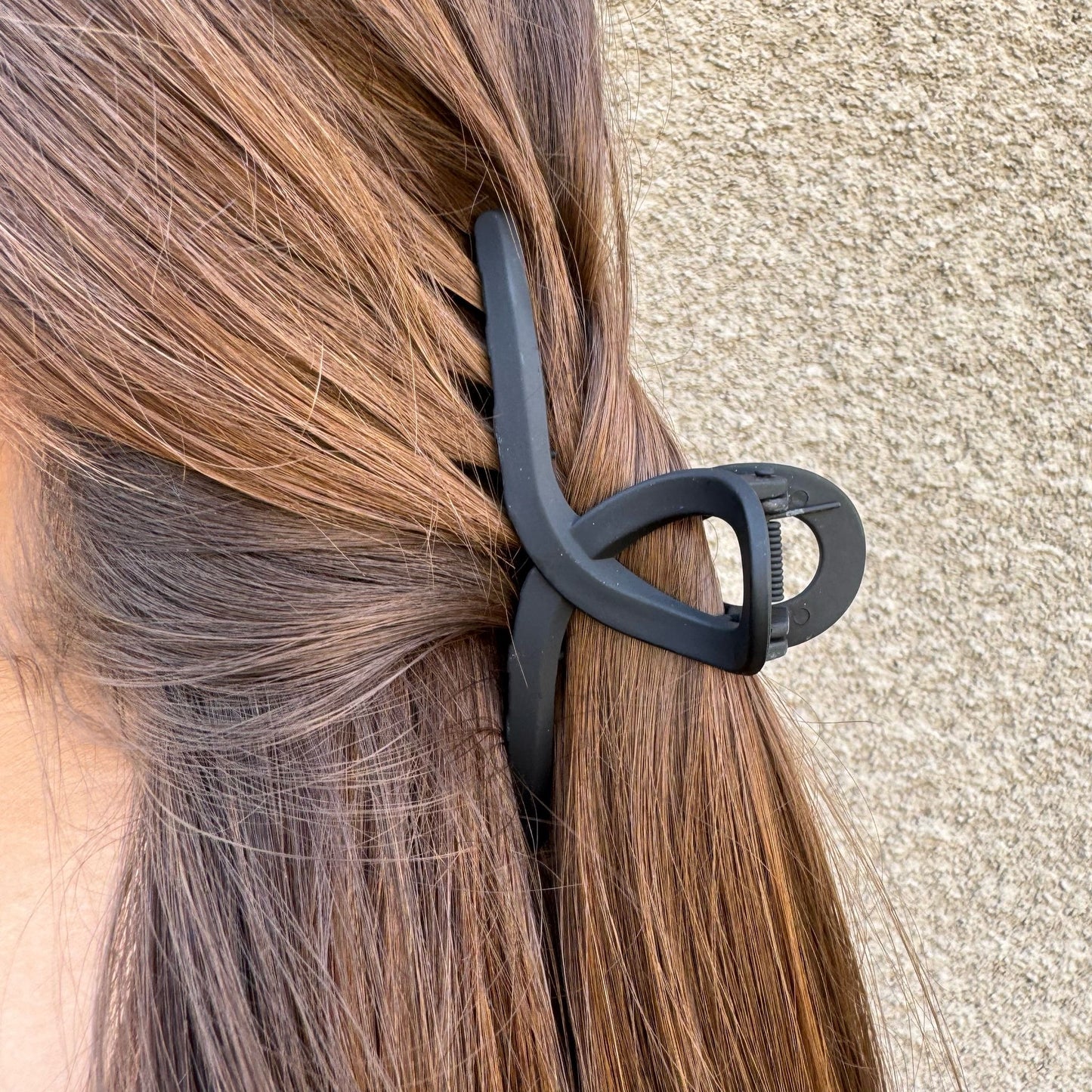 AMELIA HAIR CLIP