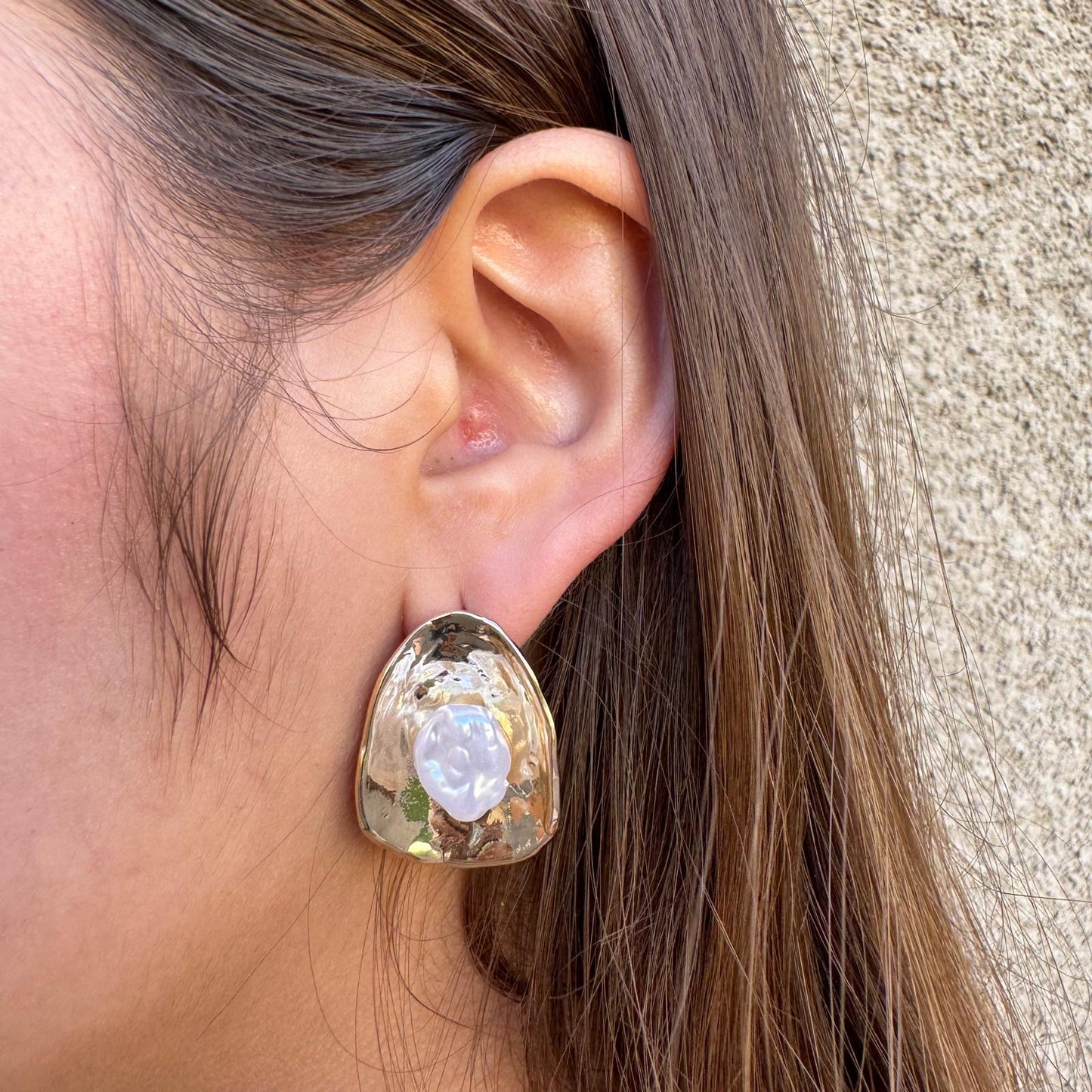 MOTHER PEARL EARRINGS