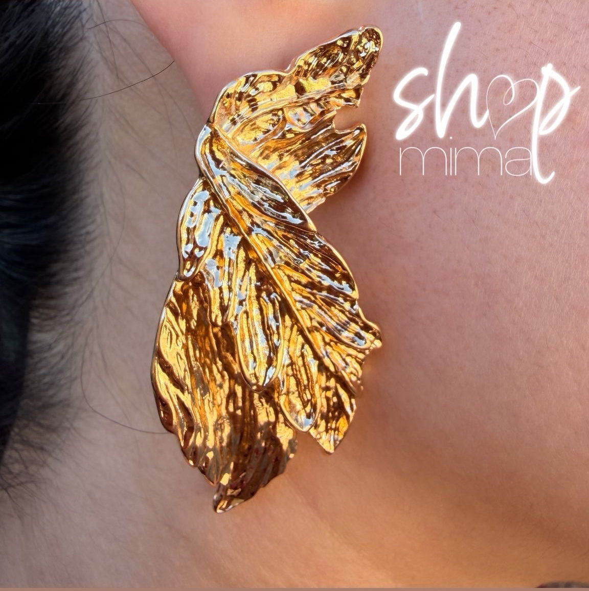 LUX LEAF EARRINGS