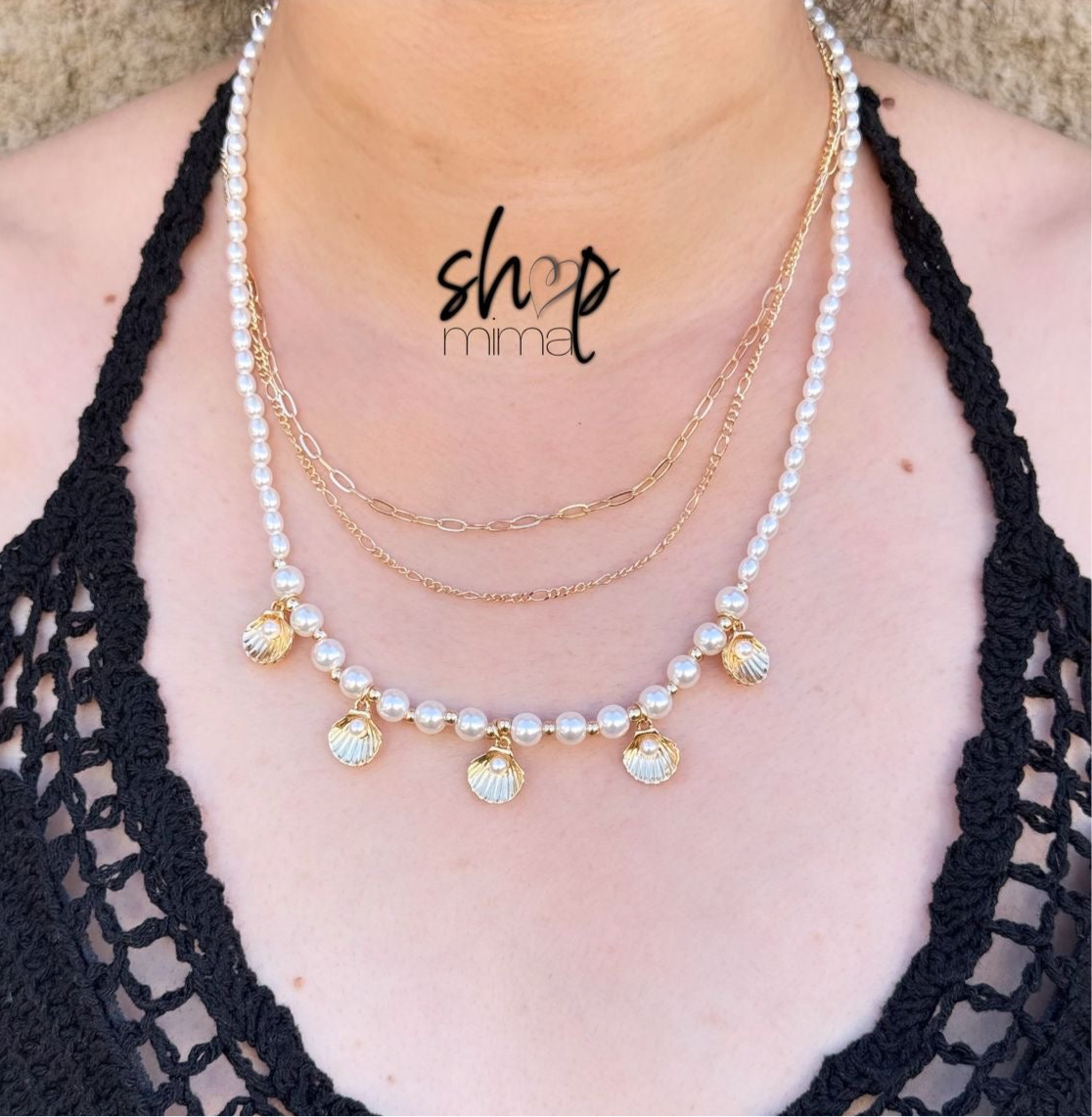 LAYERED LINA LAYED NECKLACE