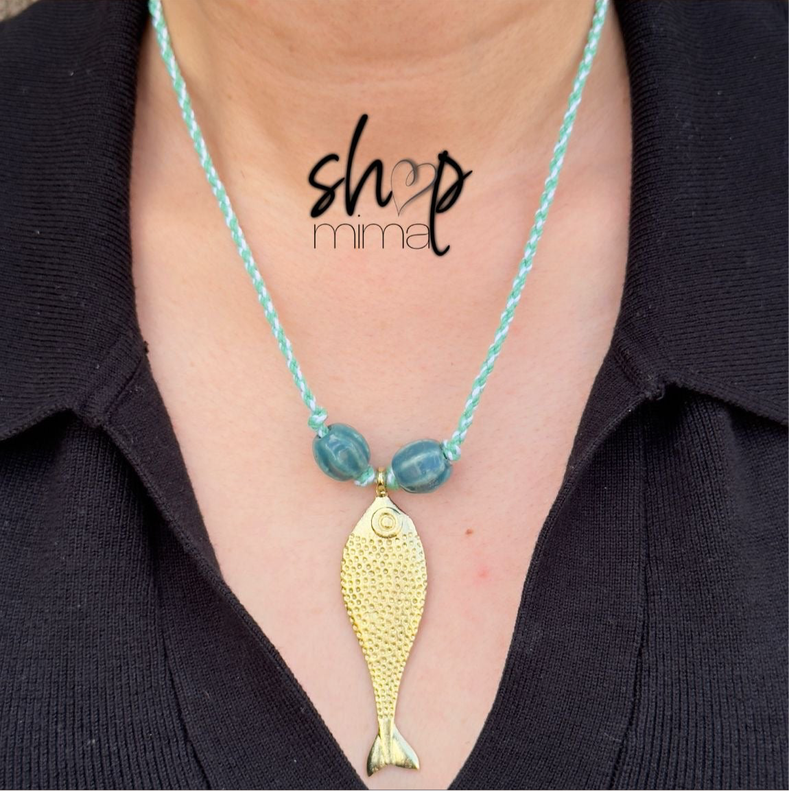 HILO DEL PESCADO AZUL NECKLACE