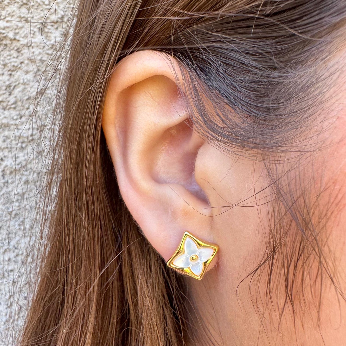 ARISA EARRINGS
