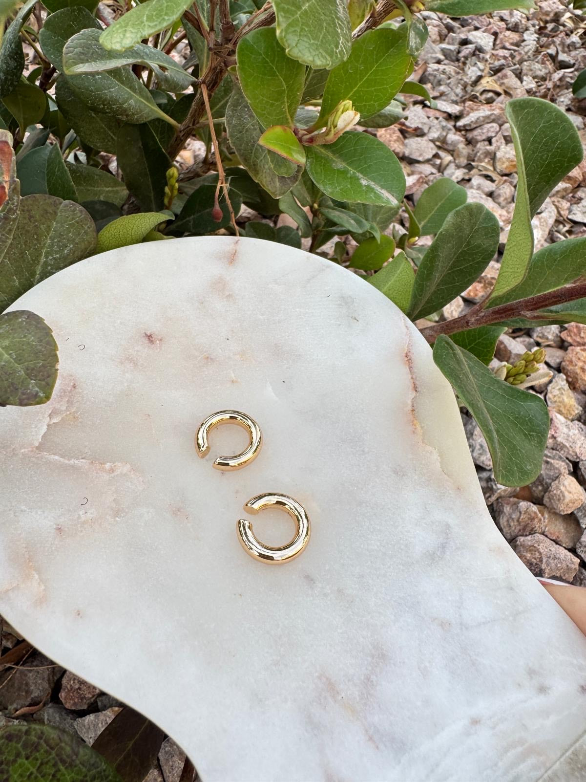 KIMBERLY EAR CUFF INDIVIDUALLY