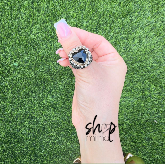 ONYX HEART RING ADJUSTABLE