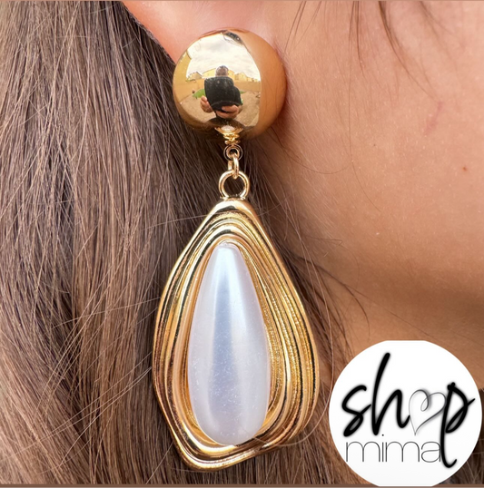 SILVIA PEARL EARRINGS