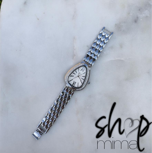 SNAKE VINTAGE HAND WATCH
