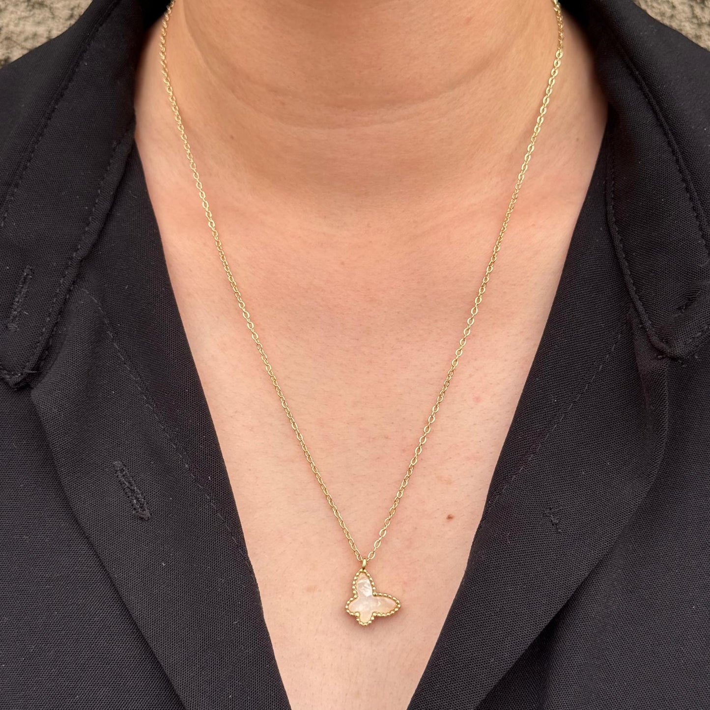 BEAUTY BUTTERFLY NECKLACE
