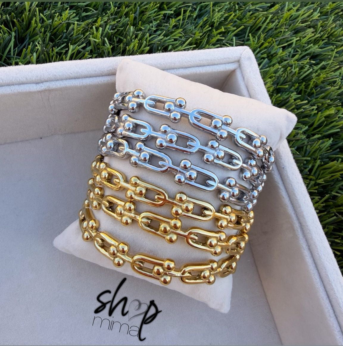 TIFFANY STAINLESS STEEL ONE PIECE BRACELET