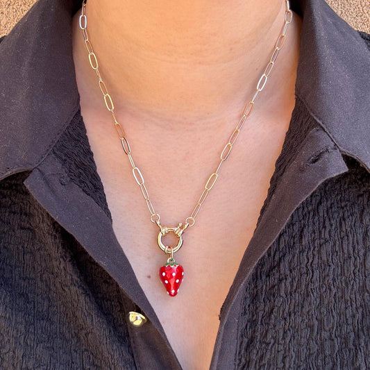 MY STRAWBERRY NECKLACE