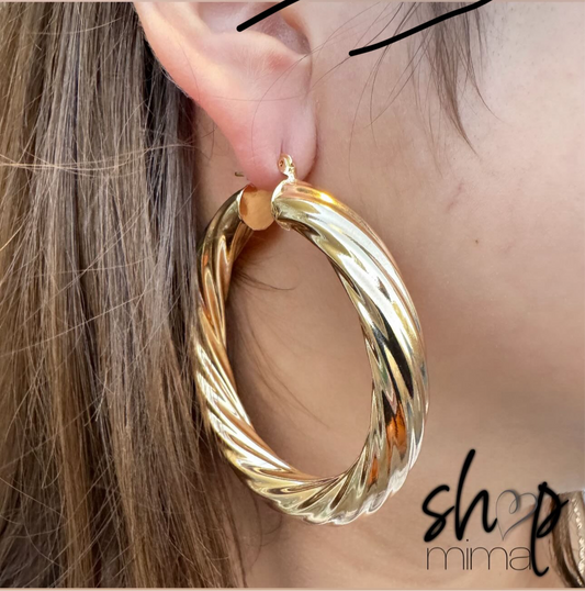 CORALINE HOOPS EARRINGS