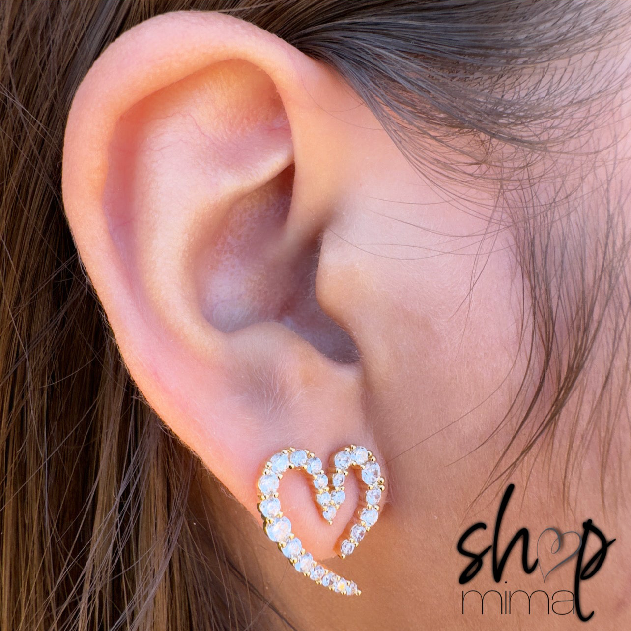 ZIRCONIA FUNKY HEART EARRINGS