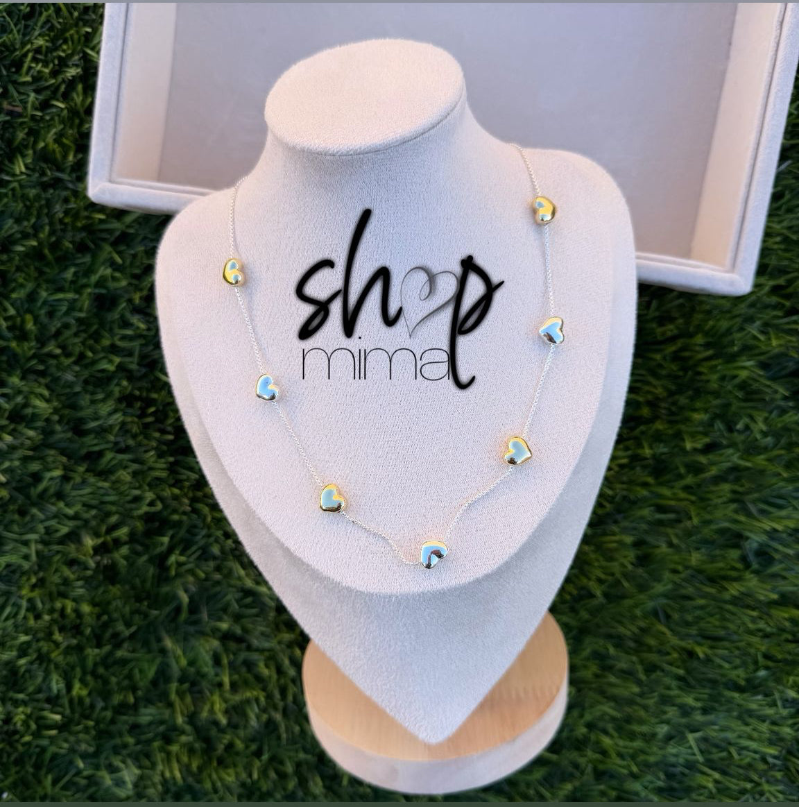 MIXED METAL HEARTS NECKLACE