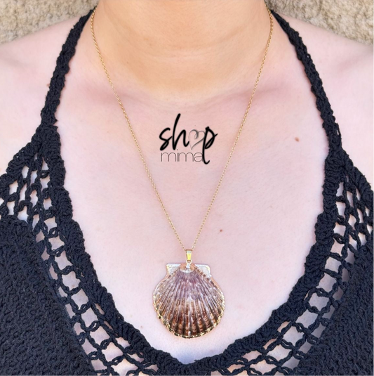 SHELL NECKLACE