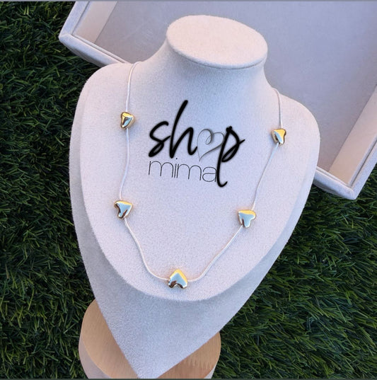 MEDIUM HEART NECKLACE